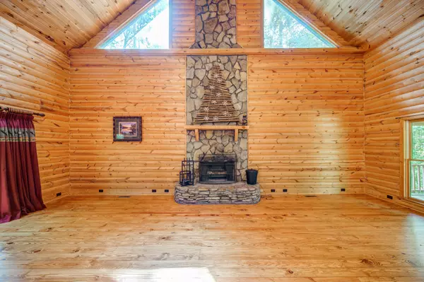 Jasper, GA 30143,305 Old Tate Mill RD