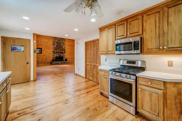 Jasper, GA 30143,305 Old Tate Mill RD