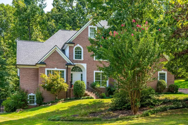 9061 Dayflower DR, Ooltewah, TN 37363