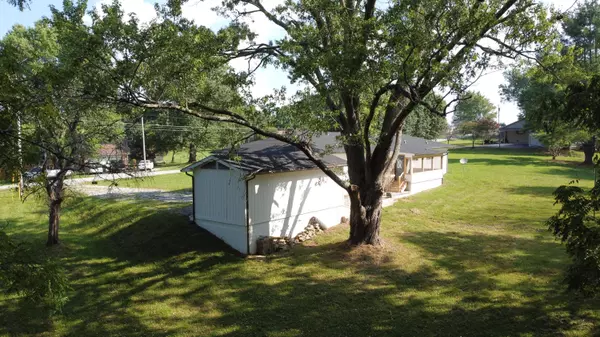 Crossville, TN 38555,157 Sandra LN