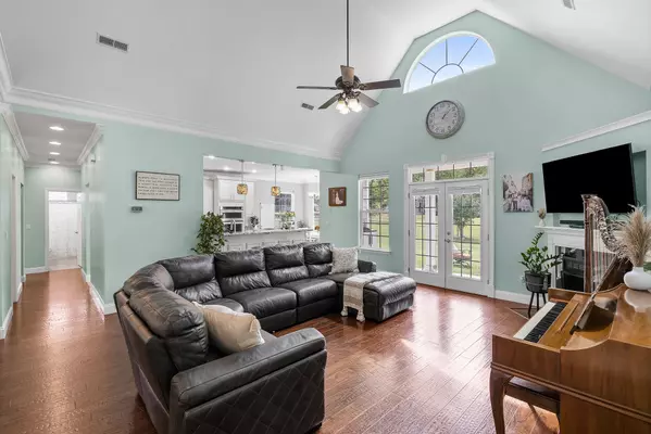 Mcdonald, TN 37353,160 Pine View LN