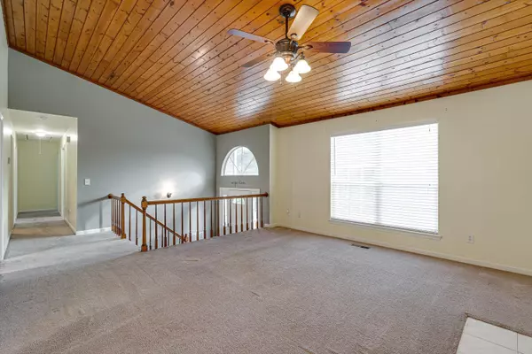 6141 Blue Ash DR Ooltewah, TN 37363