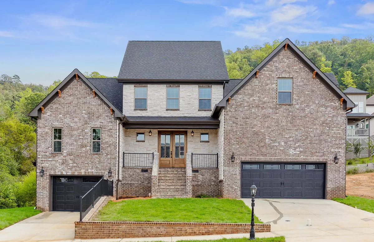 Ooltewah, TN 37363,9736 Trestle CIR