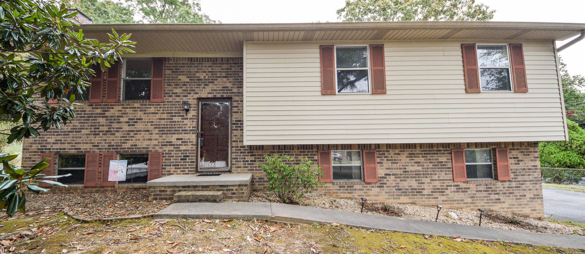 1412 Asterwood LN, Cleveland, TN 37312