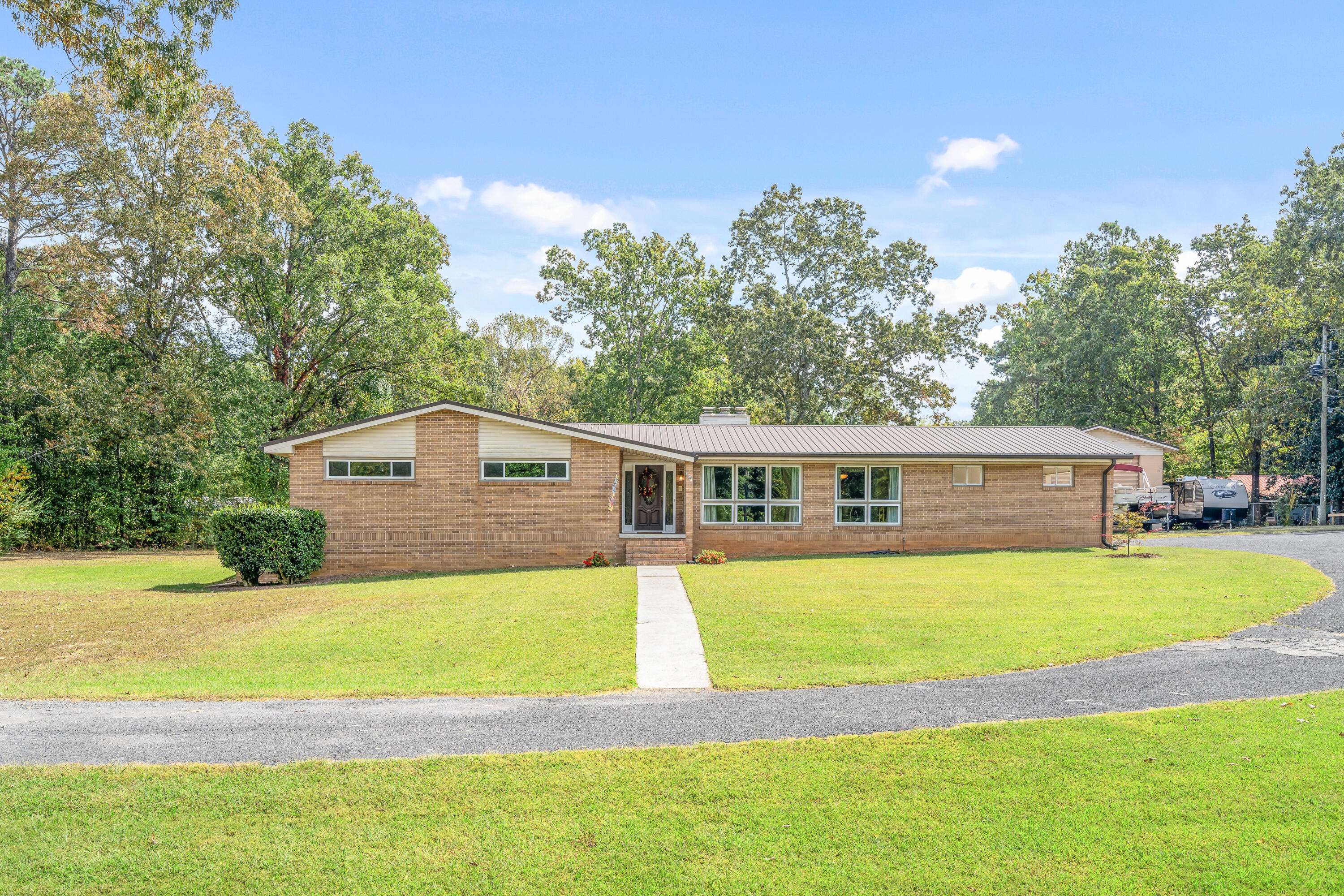 604 Gi Maddox Pkwy, Chatsworth, GA 30705