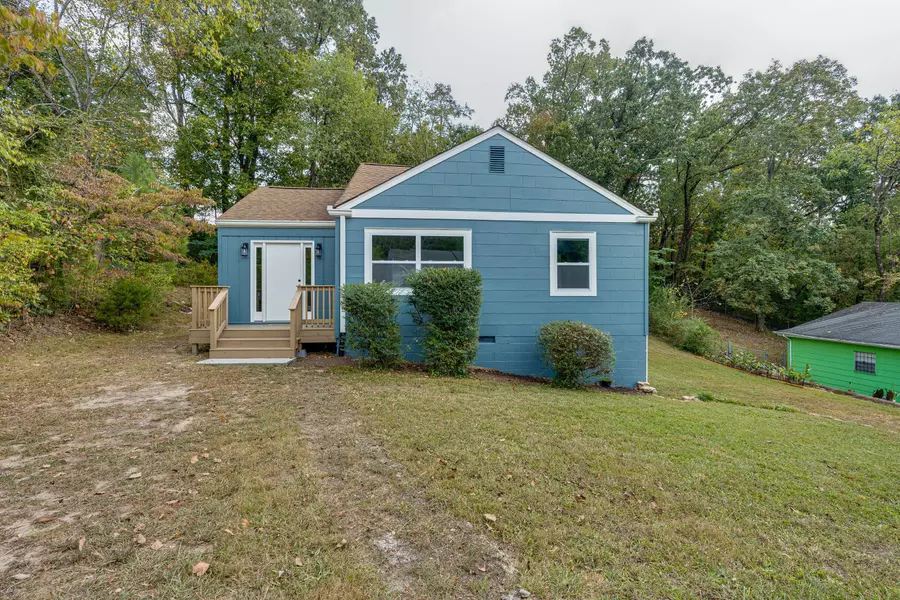 1660 Jeanaga TRL, Chattanooga, TN 37406