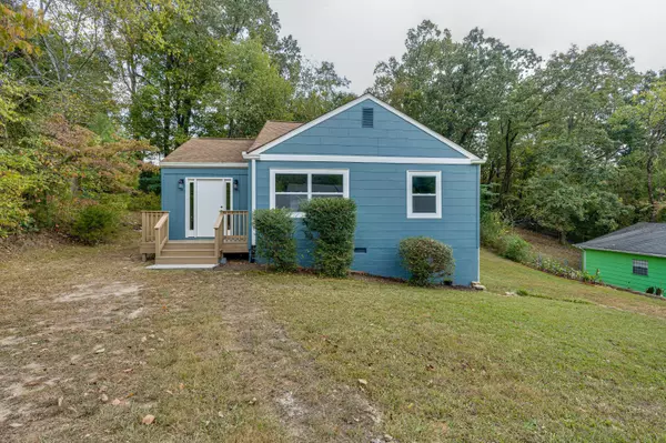 Chattanooga, TN 37406,1660 Jeanaga TRL