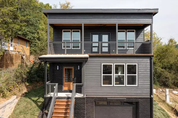 218 Moonstone RD, Chattanooga, TN 37405