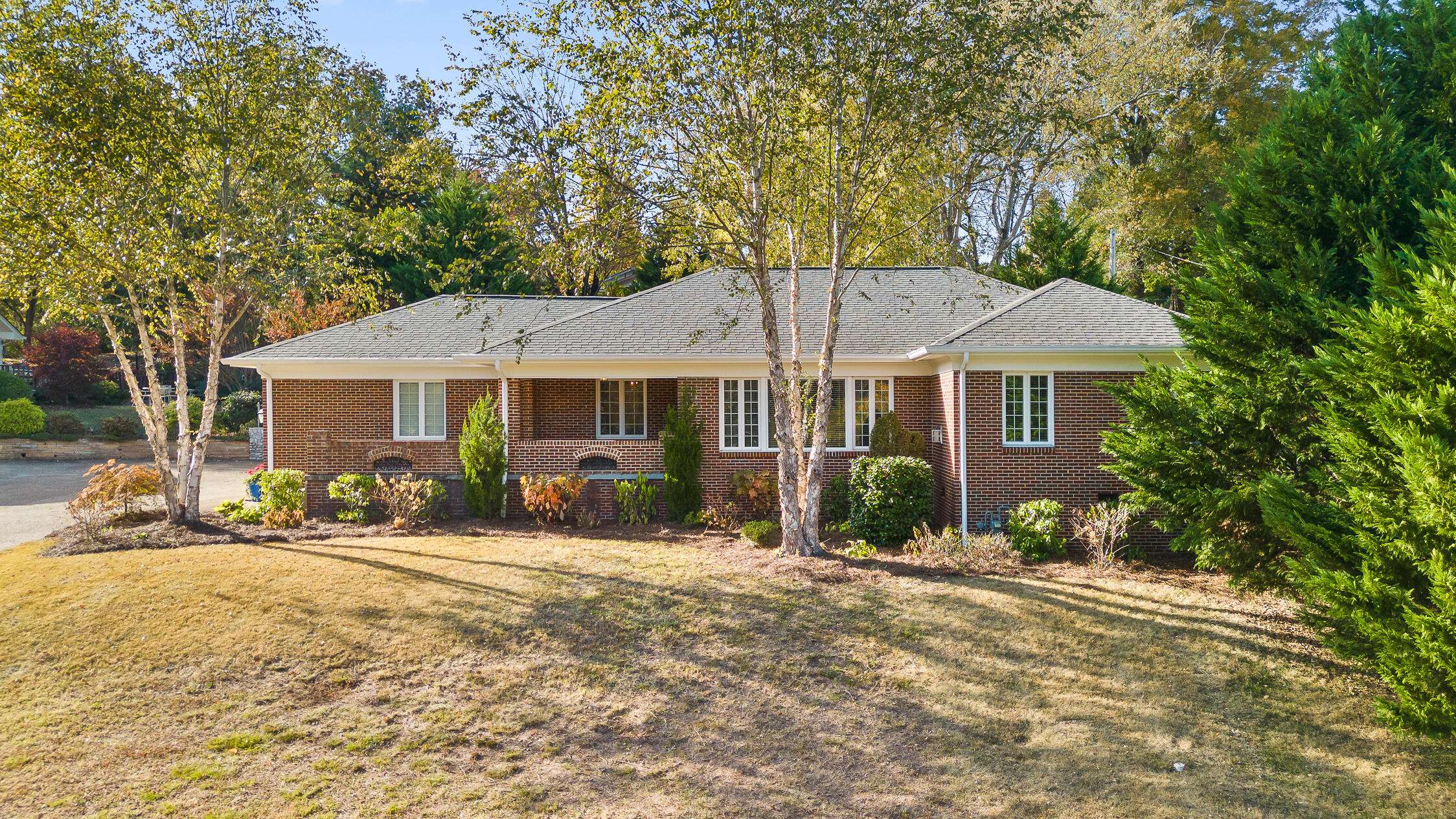 1 Belvoir CIR, Chattanooga, TN 37412