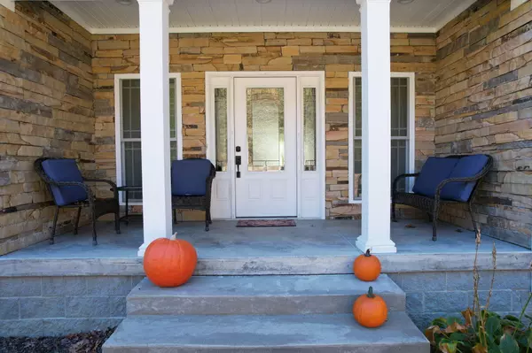 Sequatchie, TN 37374,4925 Sequatchie Mountain RD
