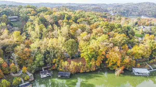 Knoxville, TN 37920,4207 Beechwood RD