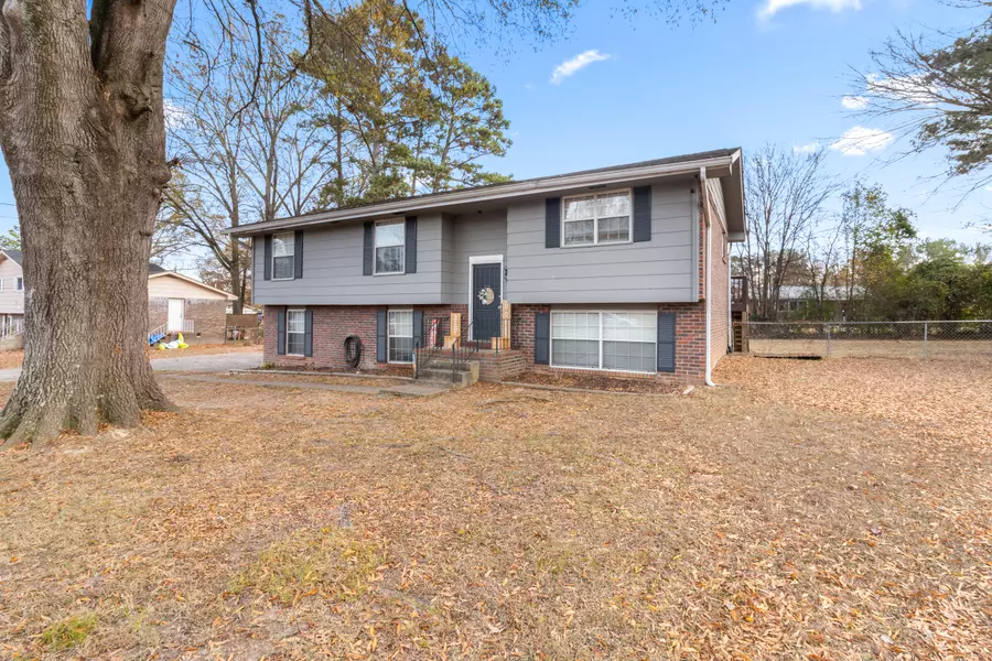 6 Dogwood DR, Fort Oglethorpe, GA 30742