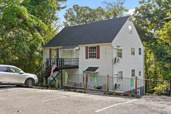 14 Laurel LN, Chattanooga, TN 37412