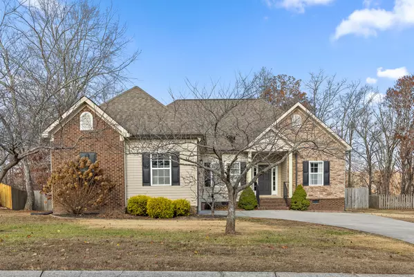 10925 Thatcher Crest DR, Soddy Daisy, TN 37379