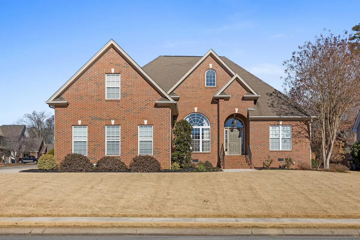 Hixson, TN 37343,7105 Homestead CIR