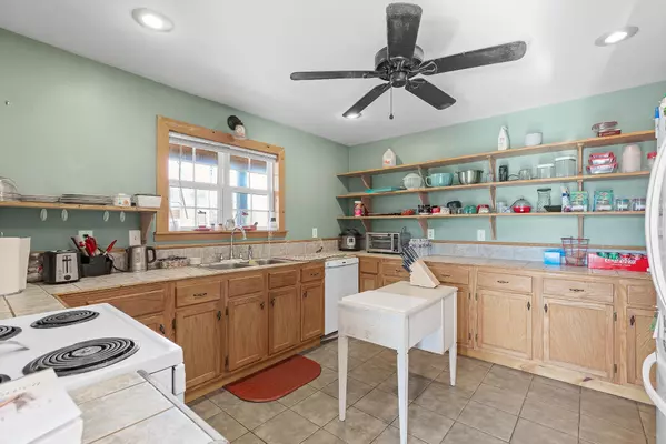 Valley Head, AL 35989,166 County Road 1965