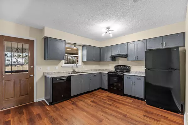 Chattanooga, TN 37421,6809 Tyner RD