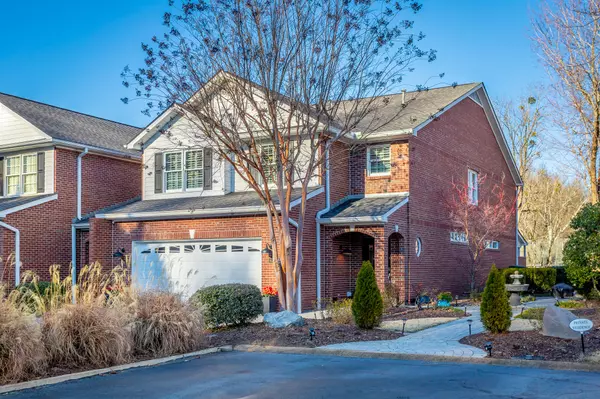 Chattanooga, TN 37419,3184 Waterfront DR