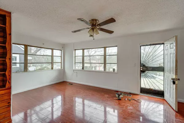 Chattanooga, TN 37411,1007 Belmeade AVE