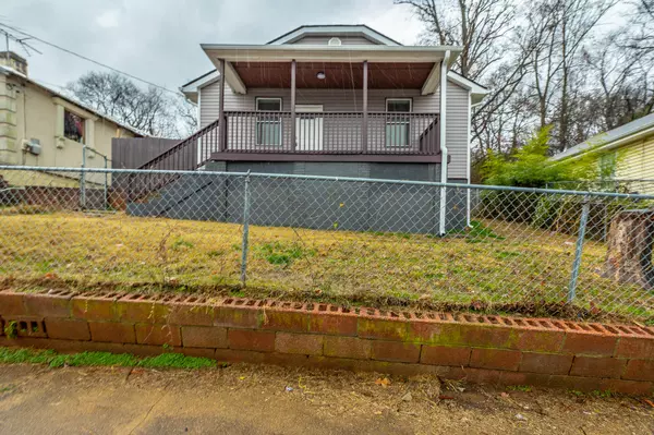 3547 Crompton ST, Lupton City, TN 37351