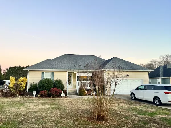 311 Lukes LN, Jasper, TN 37347