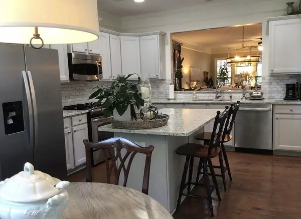 Hoschton, GA 30548,6508 Grove Park DR