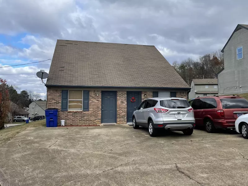 3301/3303 Steeple CIR, Cleveland, TN 37312
