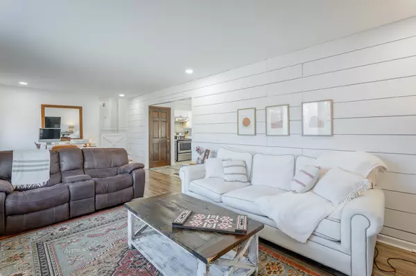 Hixson, TN 37343,1332 Michael LN