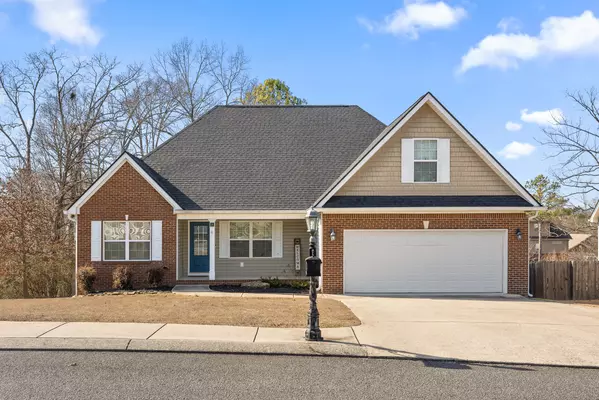 25 Carrigan CIR, Ringgold, GA 30736