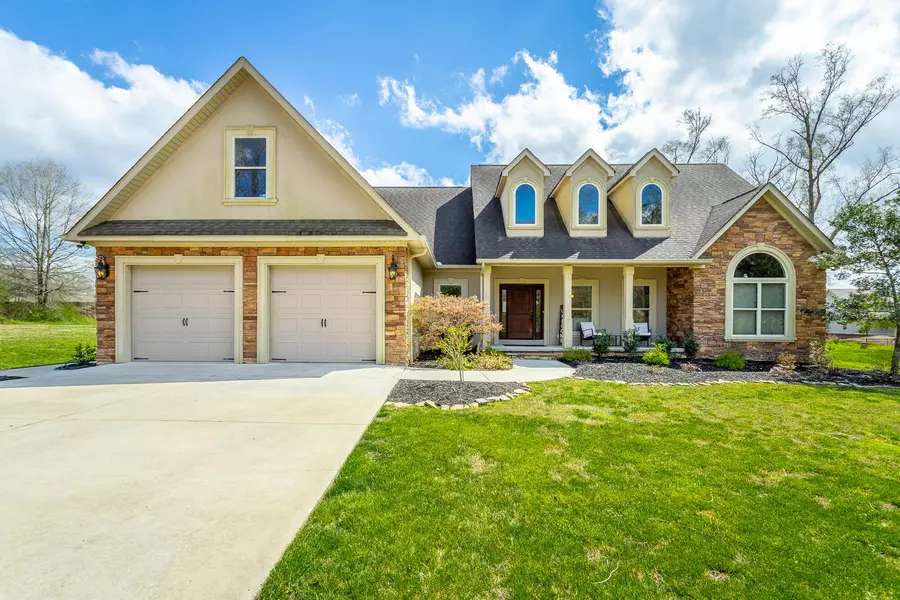 71 Mason LN, Fort Oglethorpe, GA 30742