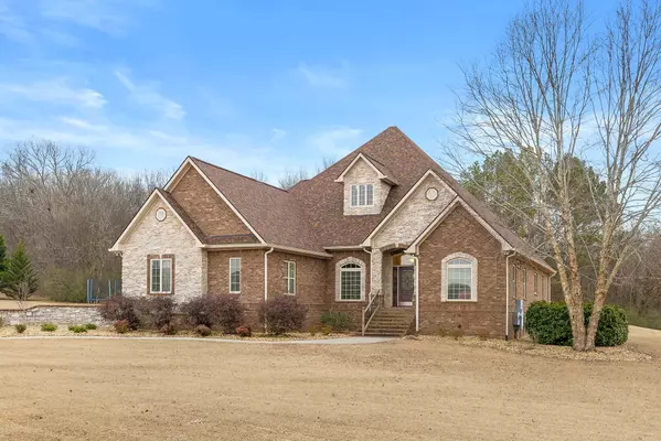Ringgold, GA 30736,200 Mythical LN
