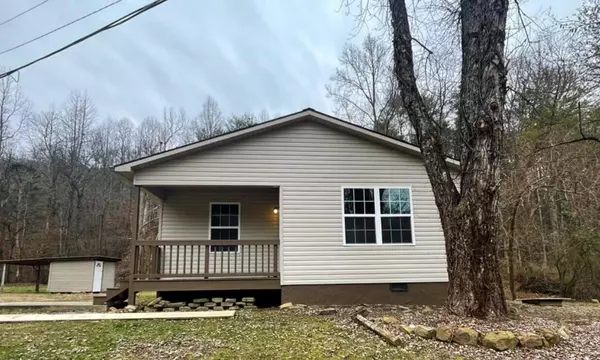 182 Holland RD, Pikeville, TN 37367