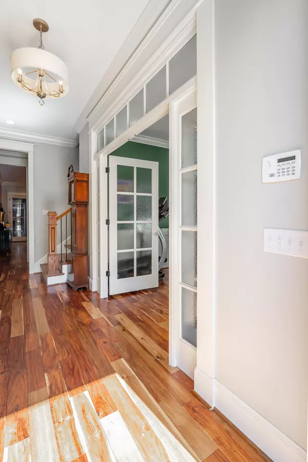 Chattanooga, TN 37403,121 3rd ST