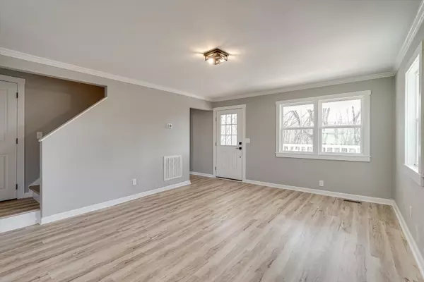 Whitwell, TN 37397,211 Iowa AVE