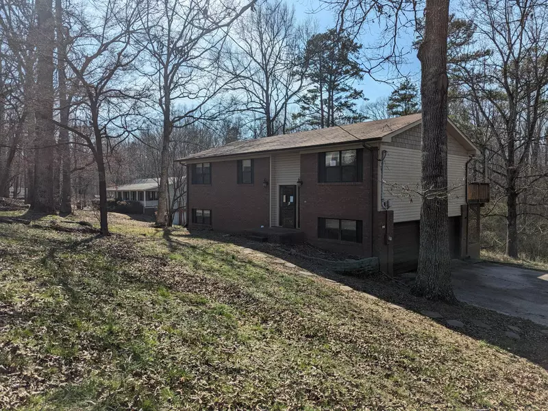 12 Wildwood DR, Wildwood, GA 30757