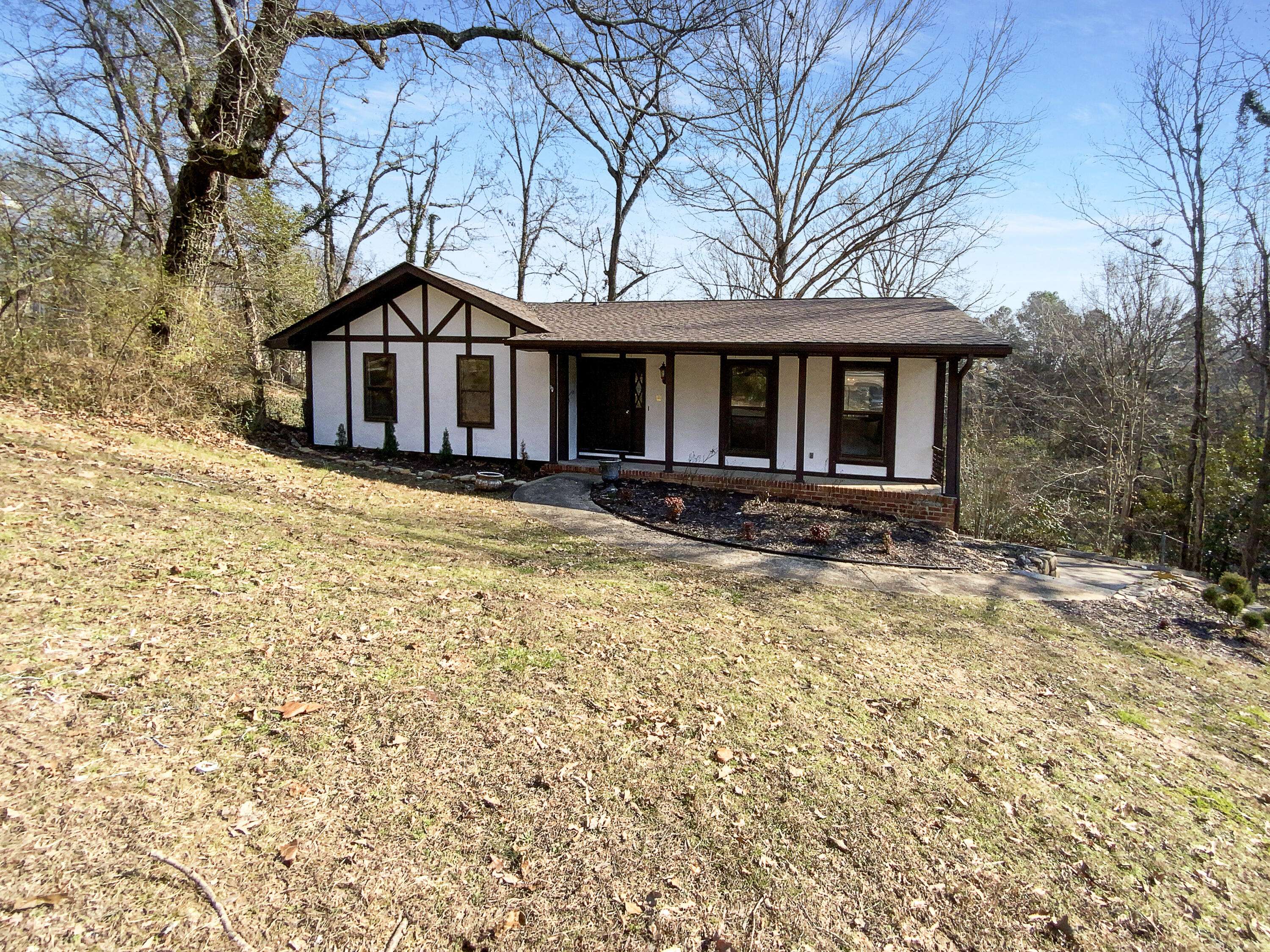 Hixson, TN 37343,1908 Preswood DR