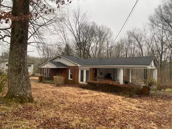 2422 Corral RD, Signal Mountain, TN 37377