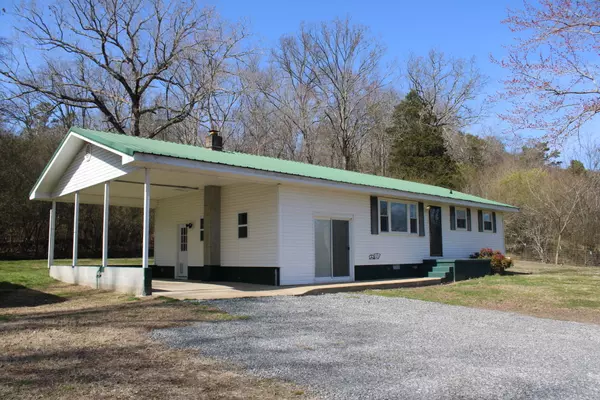 Dunlap, TN 37327,549 Kelly Cross RD