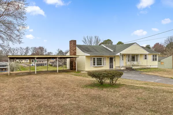 2008 Gail ST, Rossville, GA 30741