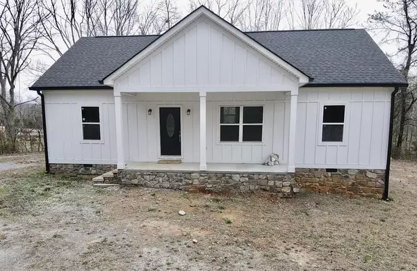 Whitwell, TN 37397,176 Bob Mosley RD