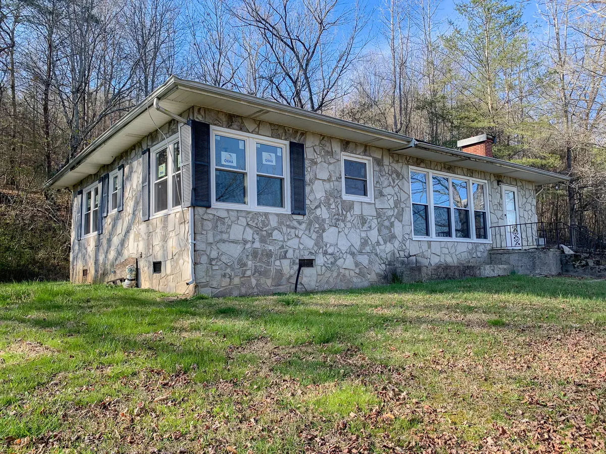 Whitwell, TN 37397,3085 Old Dunlap RD