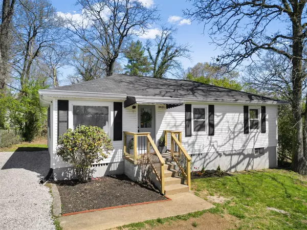 3421 Clayton Avenue, Chattanooga, TN 37412