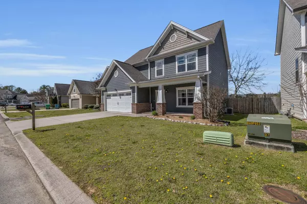 Hixson, TN 37343,355 Dee LN