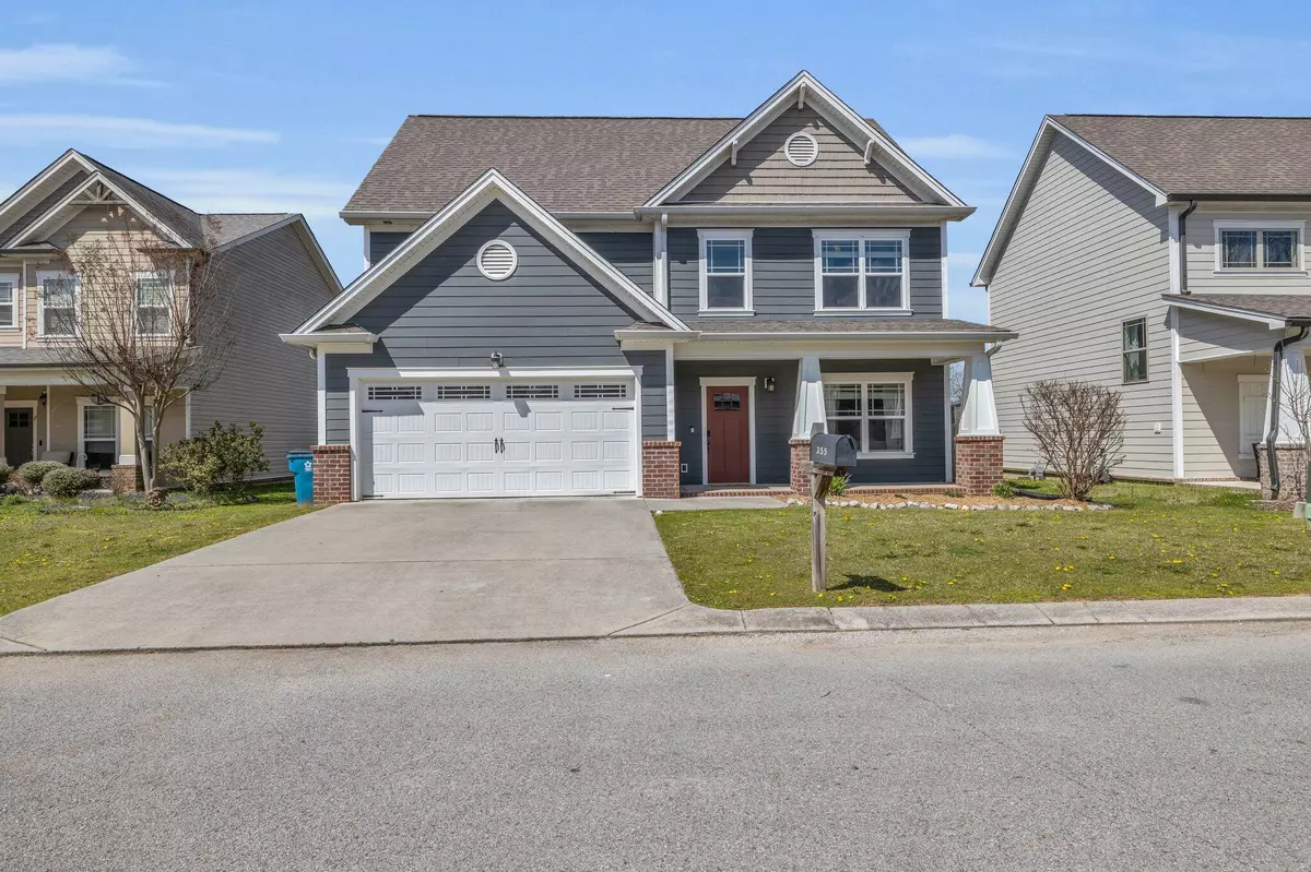 Hixson, TN 37343,355 Dee LN