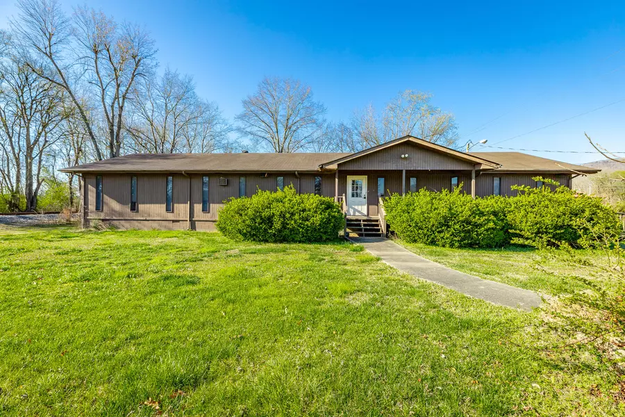 170 Smith LN, South Pittsburg, TN 37380