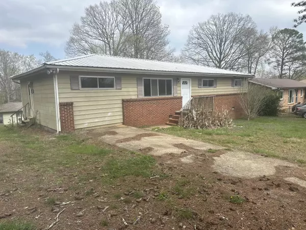 Rossville, GA 30741,740 Mary Agnes DR