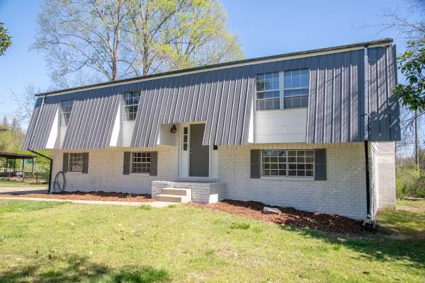 1653 Lisa Lynn DR, Hixson, TN 37343
