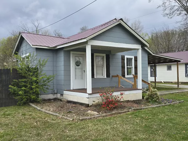 Spring City, TN 37381,252 Cash ST