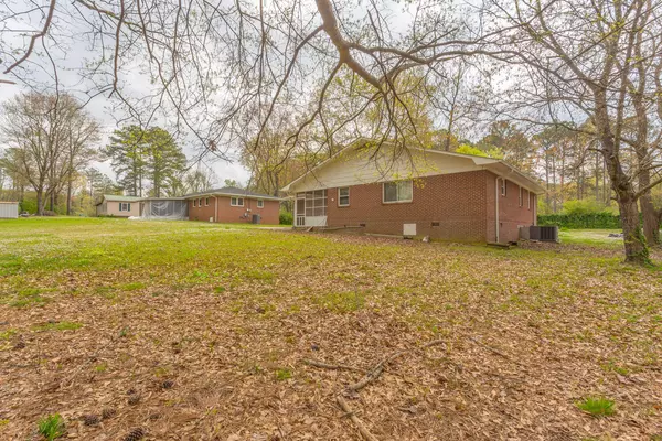 Dalton, GA 30721,211 Hazel DR