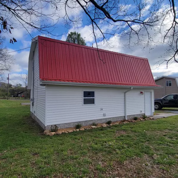 Dunlap, TN 37327,114 Mahoney RD